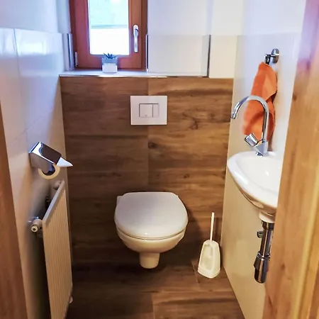 Althaus By Interhome Neukirchen am Großvenediger