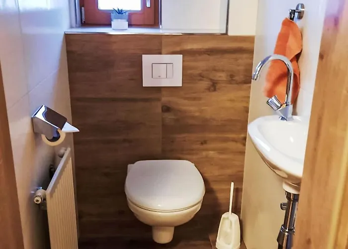 Althaus By Interhome Neukirchen am Großvenediger